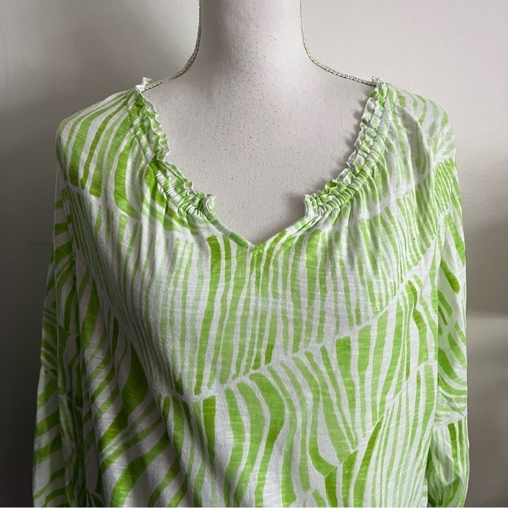 Chico’s • Green White Patterned Ruffle Blouse - Picture 3 of 7